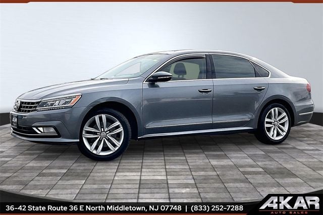 2017 Volkswagen Passat 1.8T SE w/Technology Automatic - 22980309 - 0