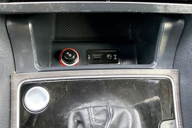 2017 Volkswagen Passat 1.8T SE w/Technology Automatic - 22980309 - 25