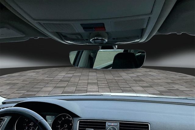 2017 Volkswagen Passat 1.8T SE w/Technology Automatic - 22980309 - 32