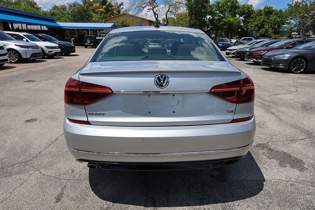 2017 VOLKSWAGEN PASSAT R-Line w/Comfort Pkg Automatic - 23025167 - 8