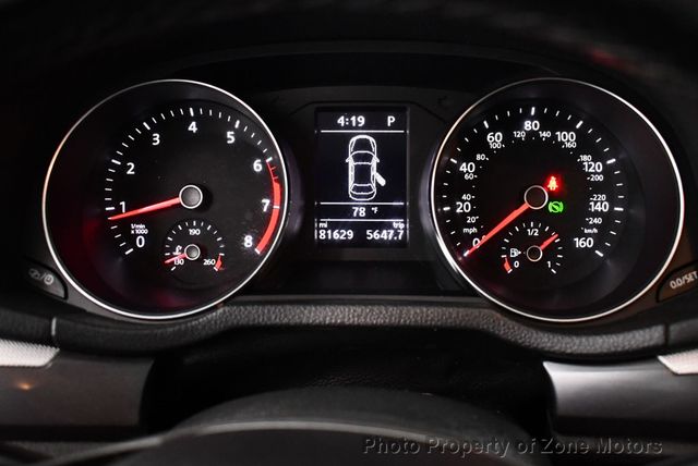 2017 Volkswagen Passat R-Line w/Comfort Pkg Automatic - 22582698 - 22