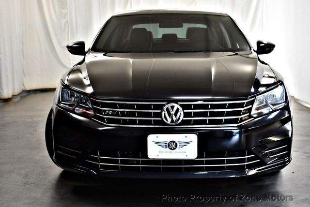 2017 Volkswagen Passat R-Line w/Comfort Pkg Automatic - 22582698 - 3