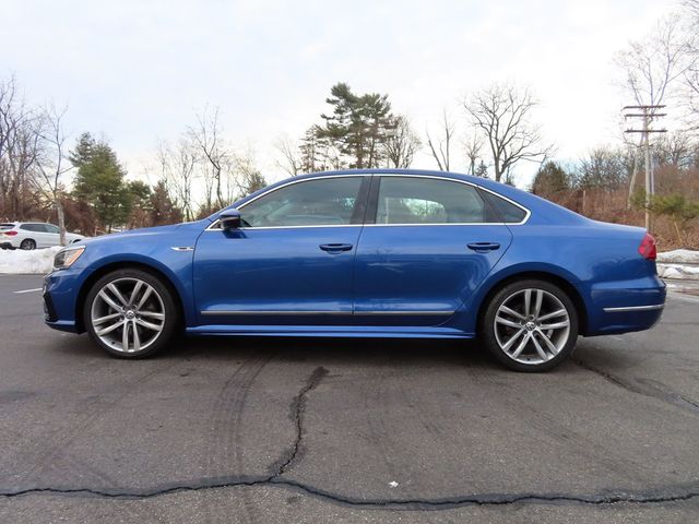 2017 Volkswagen Passat R-Line w/Comfort Pkg Automatic - 22992844 - 4