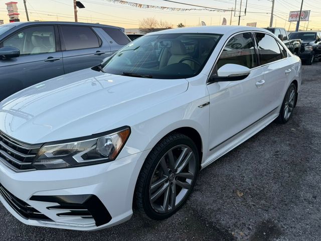 2017 Volkswagen Passat R-Line w/Comfort Pkg Automatic - 22970409 - 6