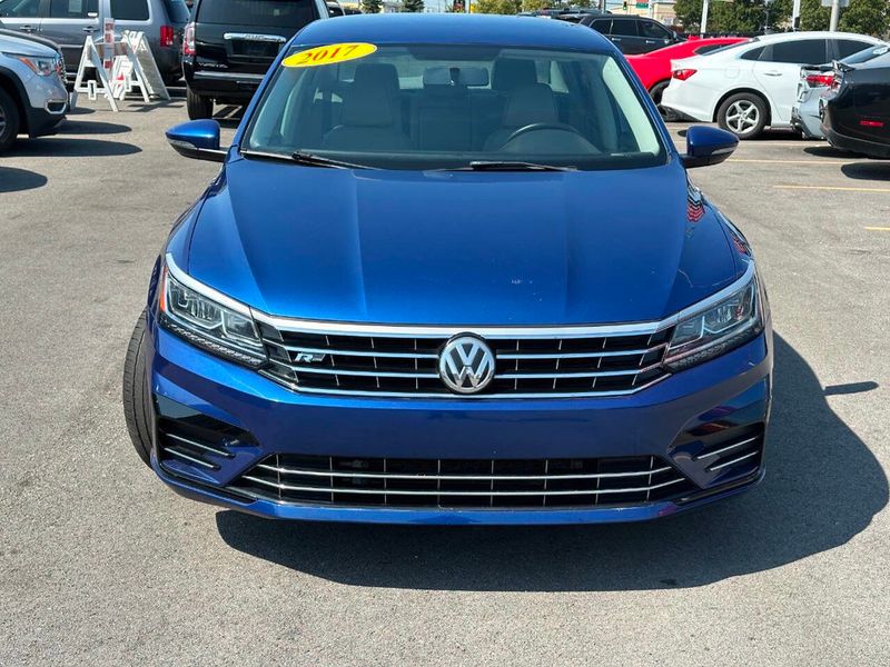 2017 Volkswagen Passat R-Line w/Comfort Pkg Automatic - 22915526 - 9