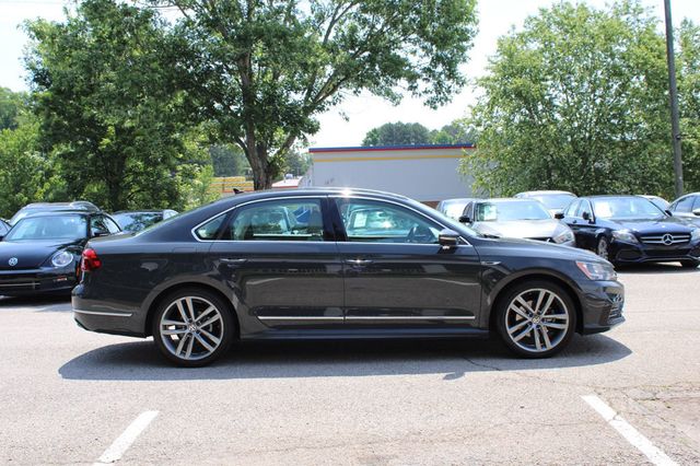 2017 Volkswagen Passat R-Line w/Comfort Pkg Automatic - 23032820 - 4
