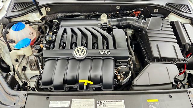2017 Volkswagen Passat V6 SEL Premium DSG - 23076072 - 25