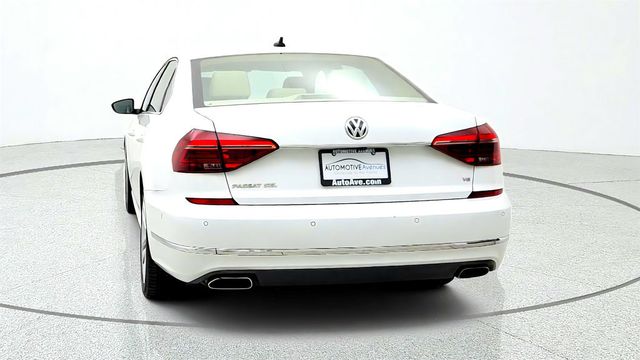 2017 Volkswagen Passat V6 SEL Premium DSG - 23076072 - 5