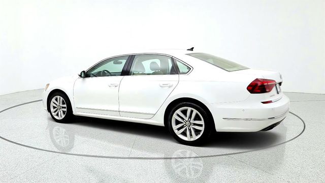 2017 Volkswagen Passat V6 SEL Premium DSG - 23076072 - 6