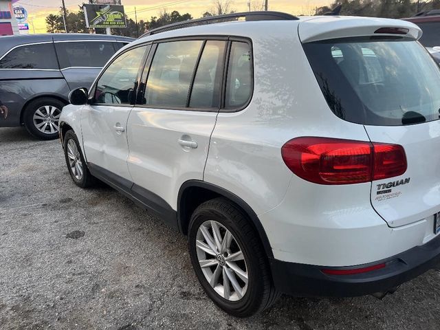 2017 Volkswagen Tiguan  - 22971687 - 2