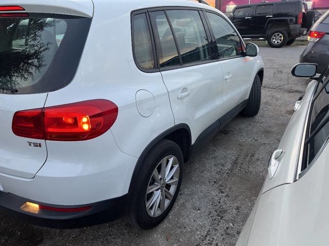 2017 Volkswagen Tiguan  - 22971687 - 3