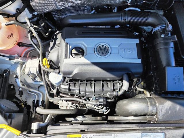 2017 Volkswagen Tiguan  - 22357518 - 23
