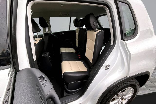 2017 Volkswagen Tiguan 2.0T S - 23028036 - 17