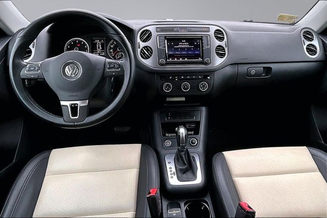 2017 Volkswagen Tiguan 2.0T S - 23028036 - 19
