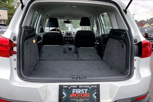 2017 Volkswagen Tiguan 2.0T S - 23028036 - 35