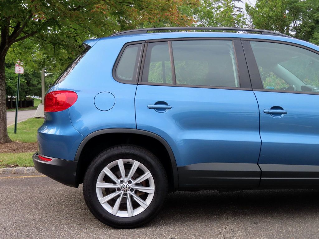 2017 Volkswagen Tiguan S photo 11