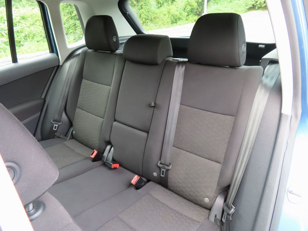2017 Volkswagen Tiguan S photo 25
