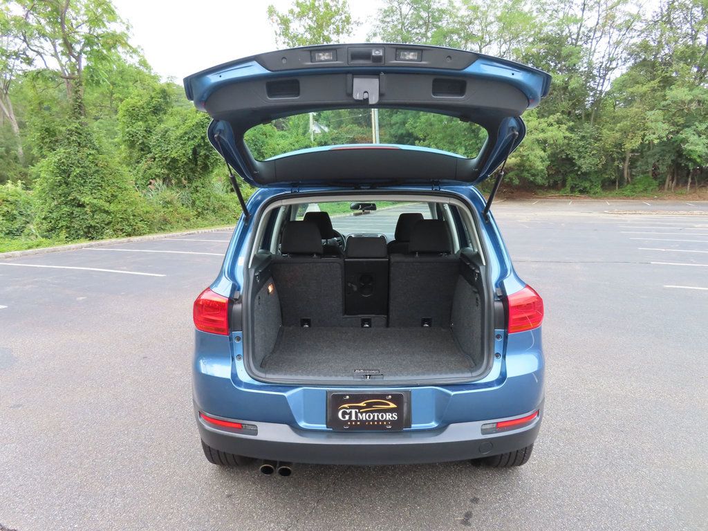 2017 Volkswagen Tiguan S photo 35