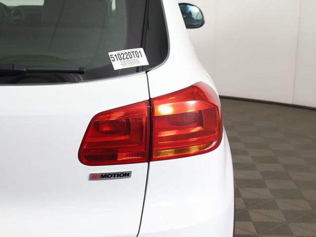 2017 Volkswagen Tiguan 2.0T S 4MOTION - 23027856 - 12