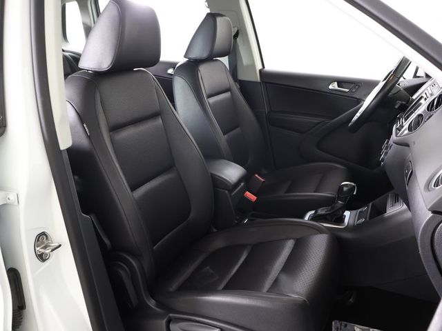 2017 Volkswagen Tiguan 2.0T S 4MOTION - 23027856 - 25