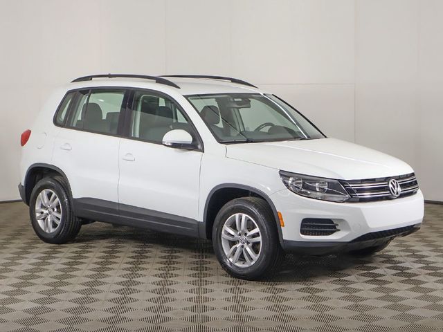 2017 Volkswagen Tiguan 2.0T S 4MOTION - 23027856 - 45