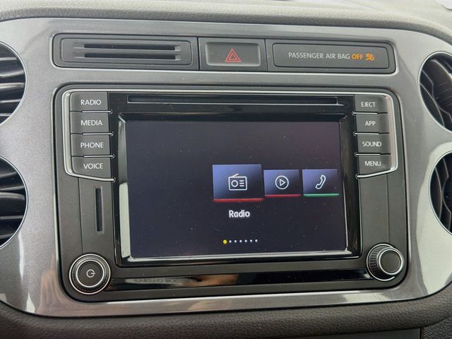 2017 Volkswagen Tiguan 2.0T S 4MOTION - 23073884 - 13