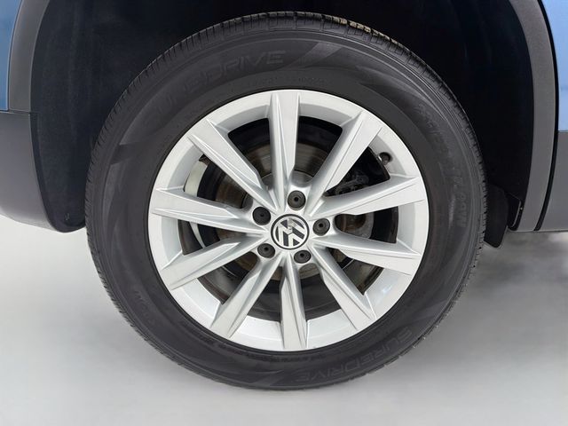 2017 Volkswagen Tiguan 2.0T S 4MOTION - 23073884 - 31