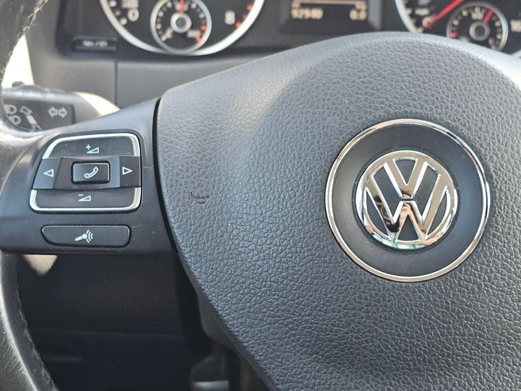 2017 Volkswagen Tiguan S photo 20