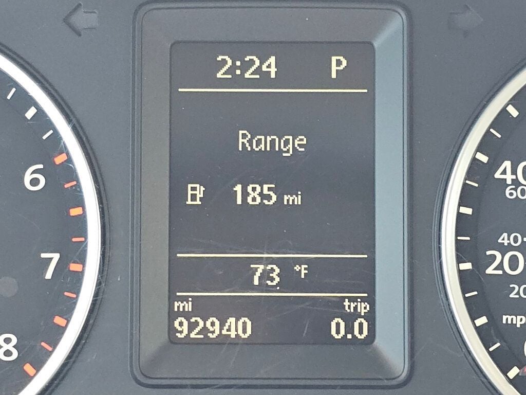 2017 Volkswagen Tiguan S photo 22