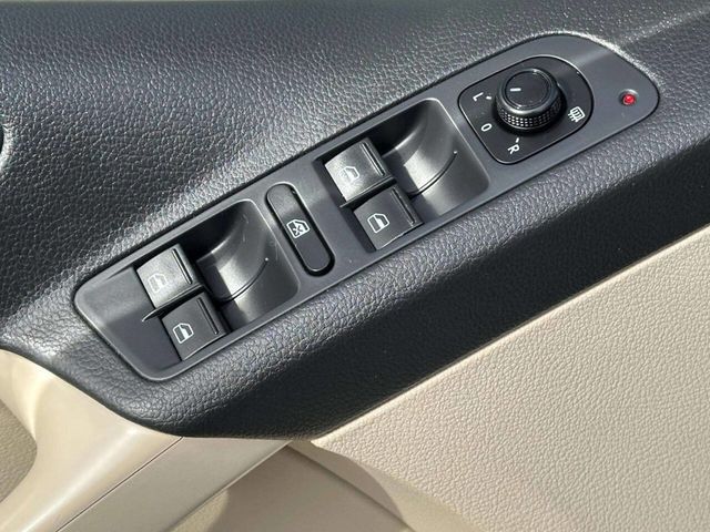 2017 Volkswagen Tiguan 2.0T S 4Motion AWD 4dr SUV - 22930536 - 9