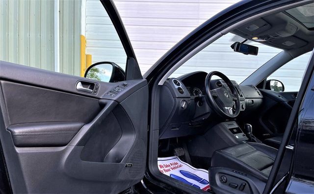 2017 Volkswagen Tiguan 2.0T SEL 4Motion AWD 4dr SUV - 21466959 - 13