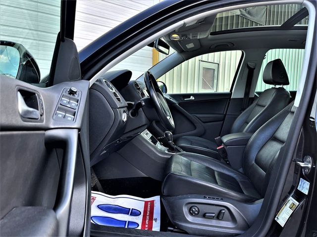 2017 Volkswagen Tiguan 2.0T SEL 4Motion AWD 4dr SUV - 21466959 - 14