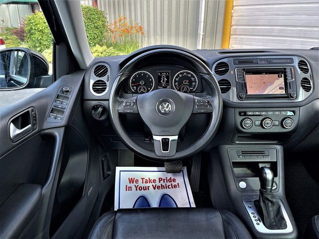 2017 Volkswagen Tiguan 2.0T SEL 4Motion AWD 4dr SUV - 21466959 - 22