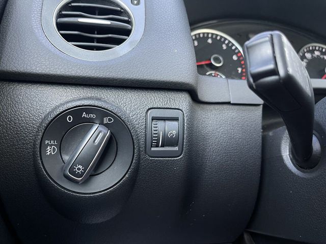 2017 Volkswagen Tiguan 2.0T SEL 4Motion AWD 4dr SUV - 21466959 - 28