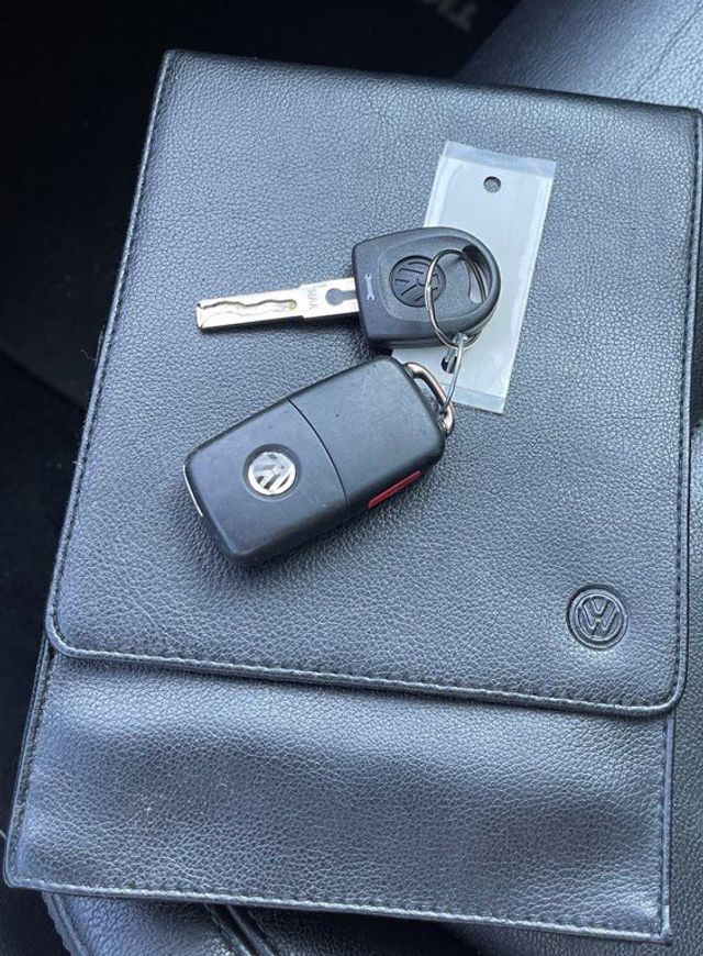 2017 Volkswagen Tiguan 2.0T SEL 4Motion AWD 4dr SUV - 21466959 - 32