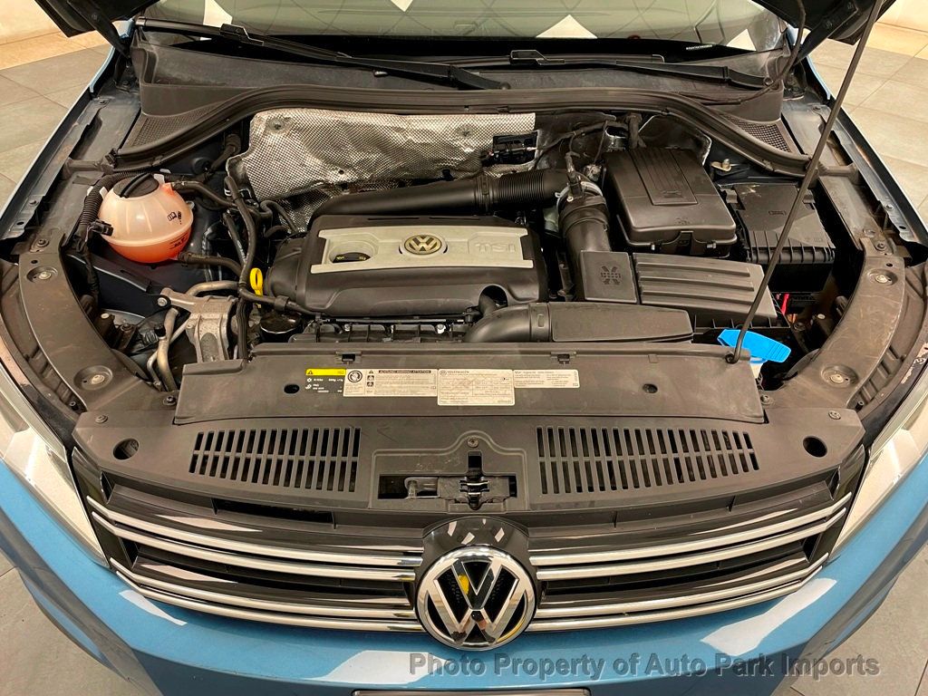 2017 Volkswagen Tiguan 2.0T S FWD - 22027340 - 41