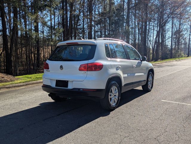 2017 Volkswagen Tiguan 2.0T S FWD - 22991836 - 9
