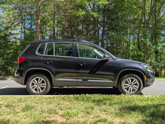 2017 Volkswagen Tiguan 2.0T S FWD - 23019272 - 9