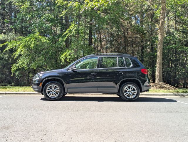 2017 Volkswagen Tiguan 2.0T S FWD - 23019272 - 4