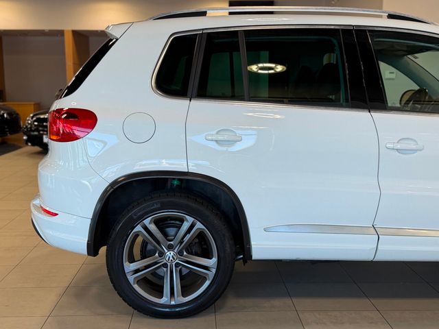 2017 Volkswagen Tiguan 2.0T Sport 4MOTION - 23022060 - 16