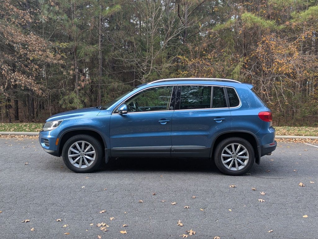 2017 Volkswagen Tiguan Wolfsburg Edition photo 3