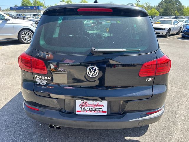 2017 Volkswagen Tiguan 2.0T Wolfsburg Edition FWD - 22992664 - 4