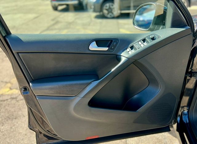 2017 Volkswagen Tiguan 2.0T Wolfsburg Edition FWD - 22997814 - 10