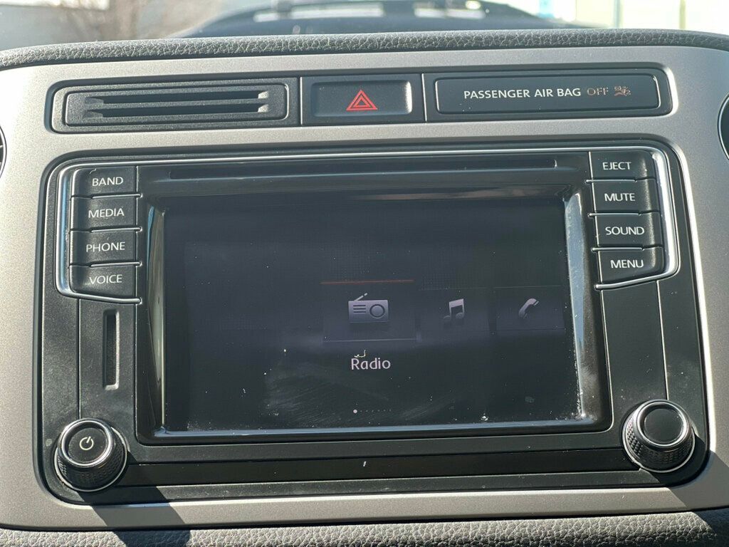 2017 Volkswagen Tiguan 2.0T Wolfsburg Edition FWD - 22997814 - 24