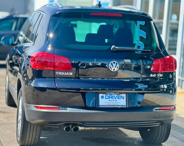 2017 Volkswagen Tiguan 2.0T Wolfsburg Edition FWD - 22997814 - 34