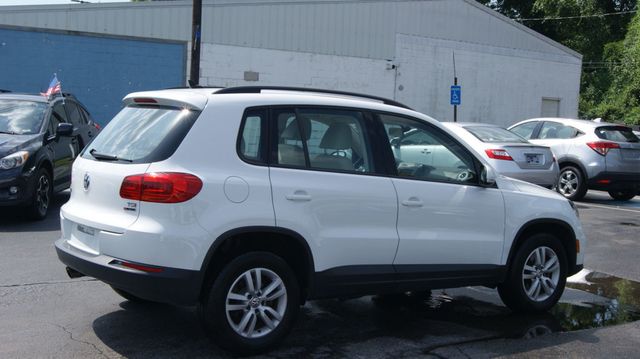 2017 Volkswagen Tiguan 3 MONTH WARRANTY , JUST SERVICED , VERY CLEAN INSIDE AND OUT  - 23066984 - 12