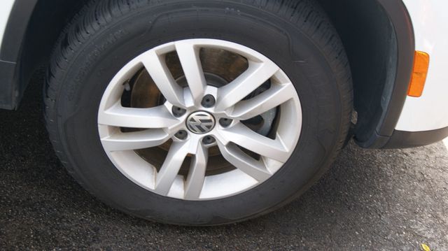 2017 Volkswagen Tiguan 3 MONTH WARRANTY , JUST SERVICED , VERY CLEAN INSIDE AND OUT  - 23066984 - 54