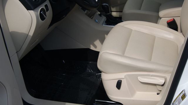 2017 Volkswagen Tiguan 3 MONTH WARRANTY , JUST SERVICED , VERY CLEAN INSIDE AND OUT  - 23066984 - 65