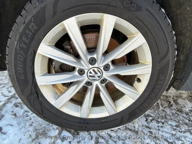 2017 Volkswagen Tiguan Limited S - 22969640 - 10