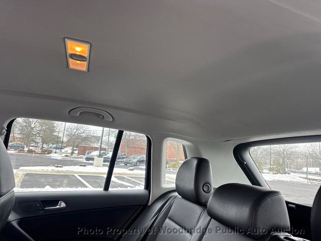 2017 Volkswagen Tiguan S 4 Motion - 22957655 - 10